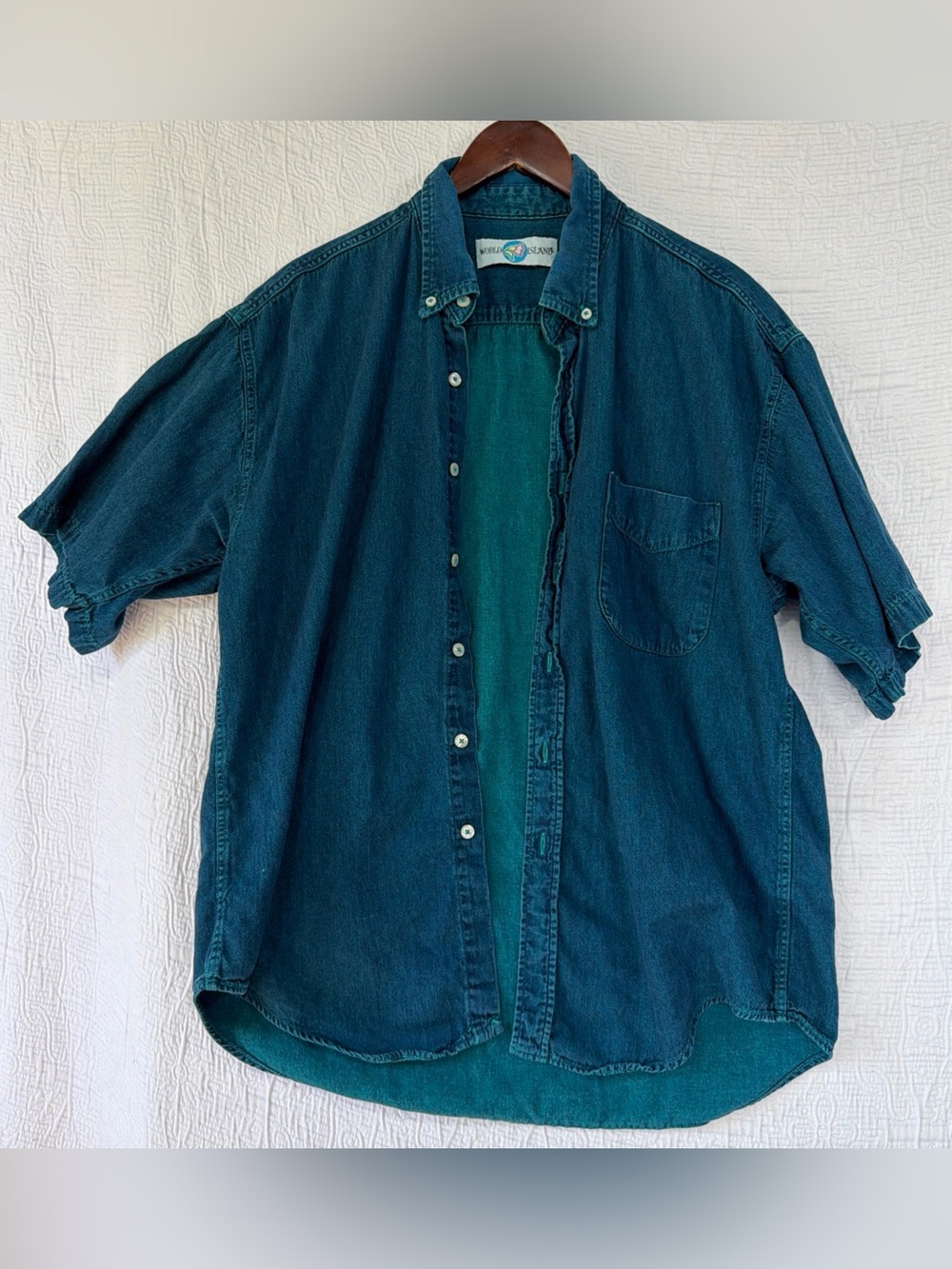 Vintage World Island Shirt Men L Indigo Blue CottonShort Sleeve Button Up USA